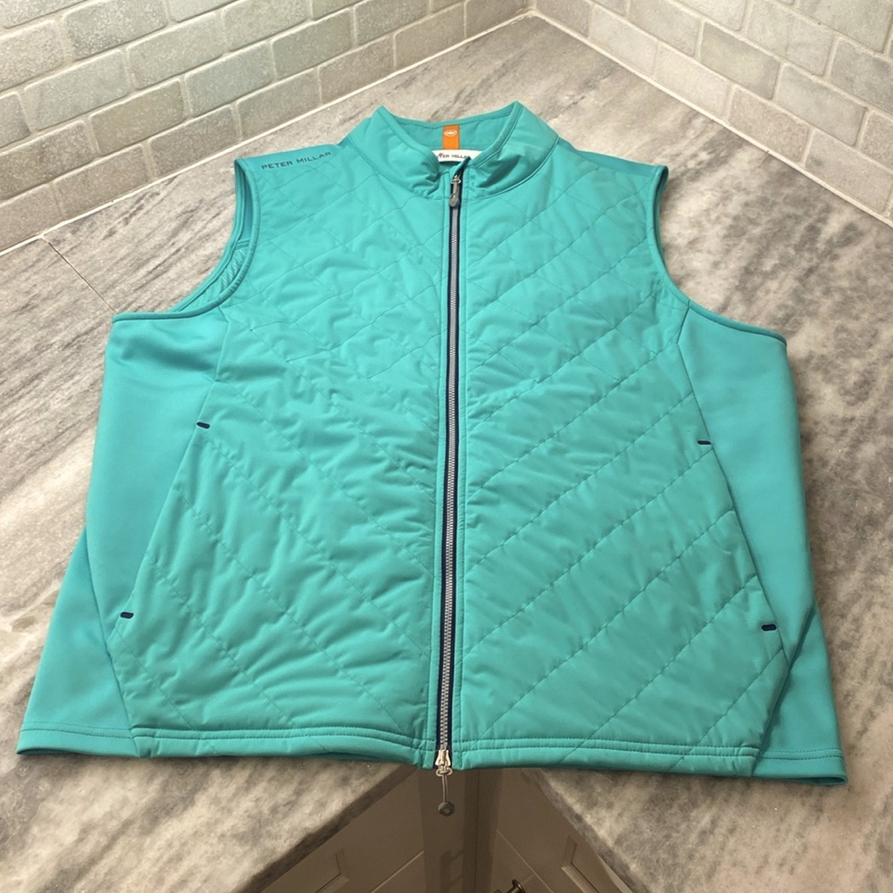 Peter Millar Fuse Elite Full Zip Golf Vest. Size large. NWT Teal Color